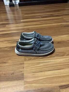HEYDUDE Youth Wally Sox Sharkskin Slip-On Casual Shoes size 13K
